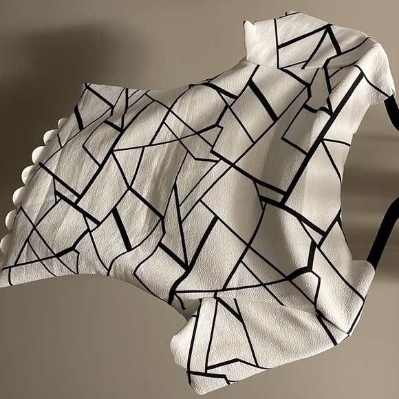 Swblouse - Picture 2 of 4